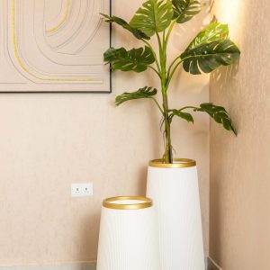 PLASTIC FLOWERPOT(EAT26DZ10-8) WHITE+GOLD (SMALL SIZE)